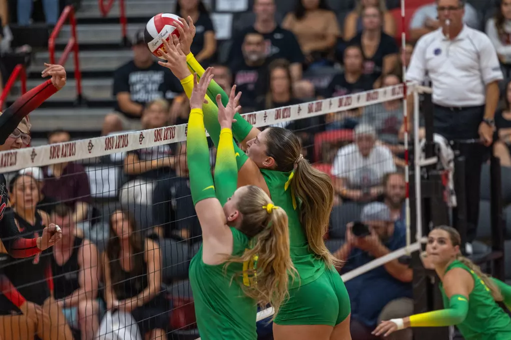 Orlando Valkyries Have Signed Rookie Middle Blockers Bre Kelley And Colby Neal