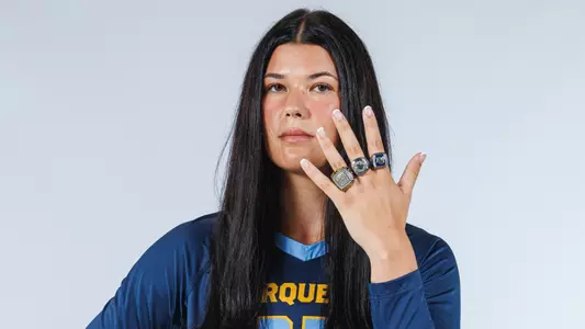 Hattie Bray volleyball