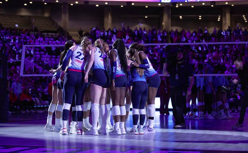 Supernovas Defeat Valkyries In Five Sets